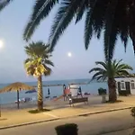 Casa Ella